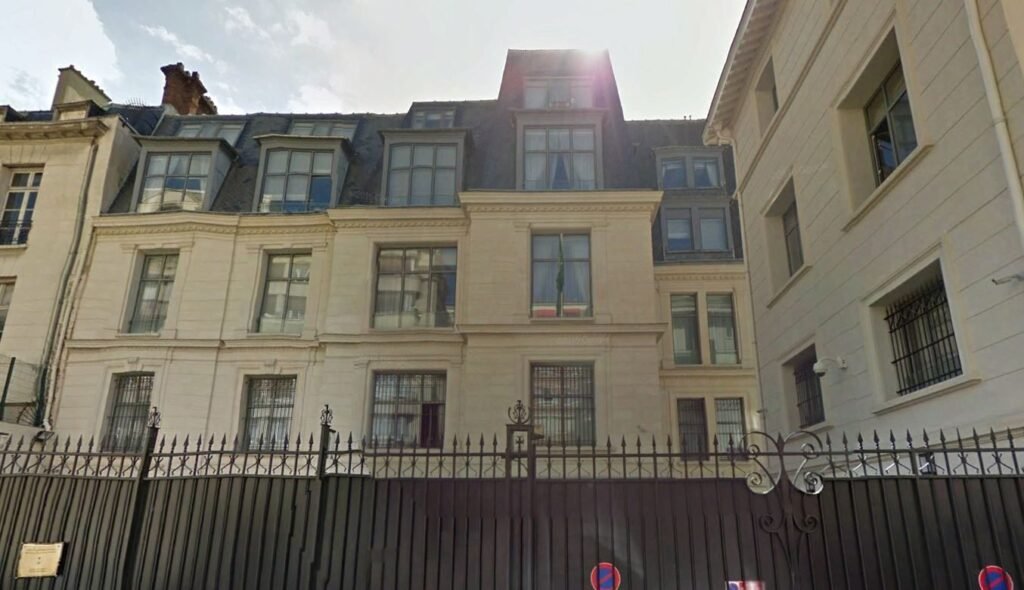 Restructuration et création de deux niveaux de sous-sol sous un bâtiment existant